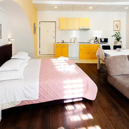 Fortezza アパート