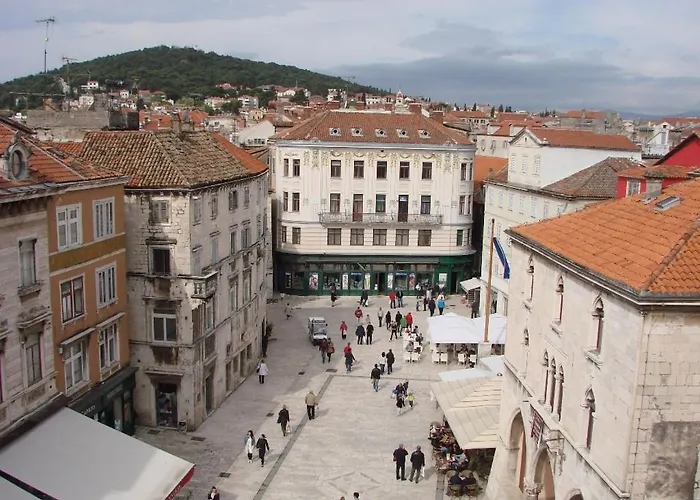 Fortezza Apartment *