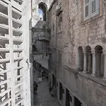 Apartments Fortezza Apartment